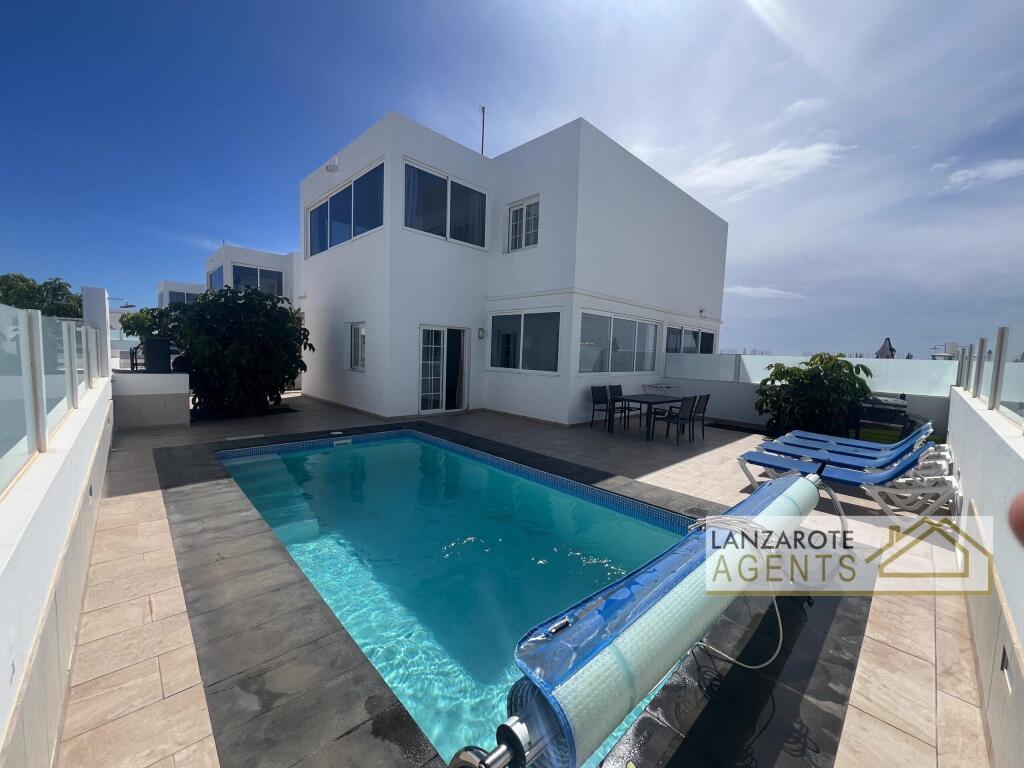 Main image of property: Canary Islands, Lanzarote, Playa Blanca