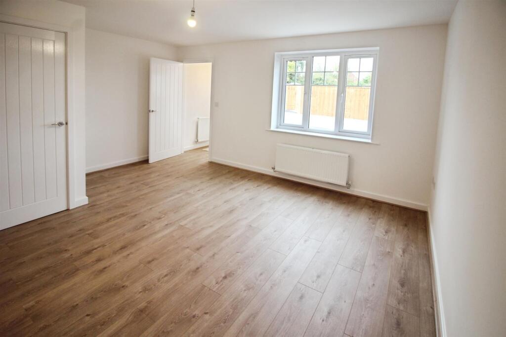 House in Leeds - View 2