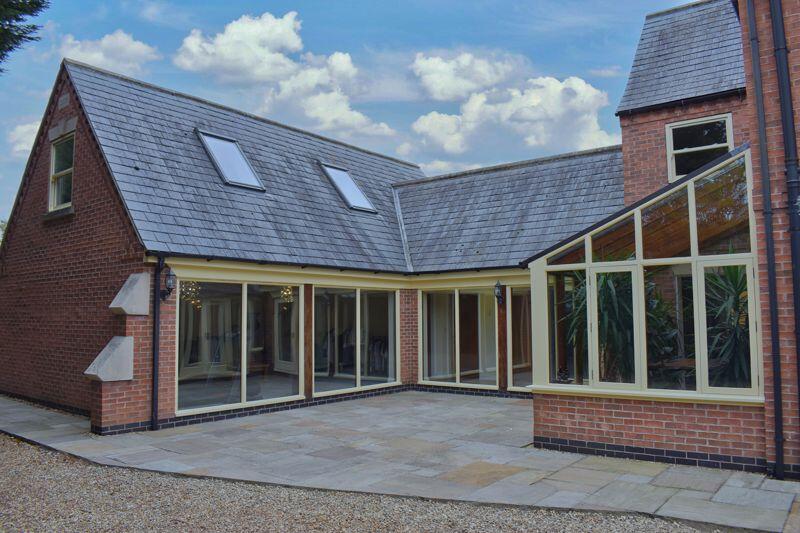 House in Newark and Sherwood, Sutton on Trent - View 2