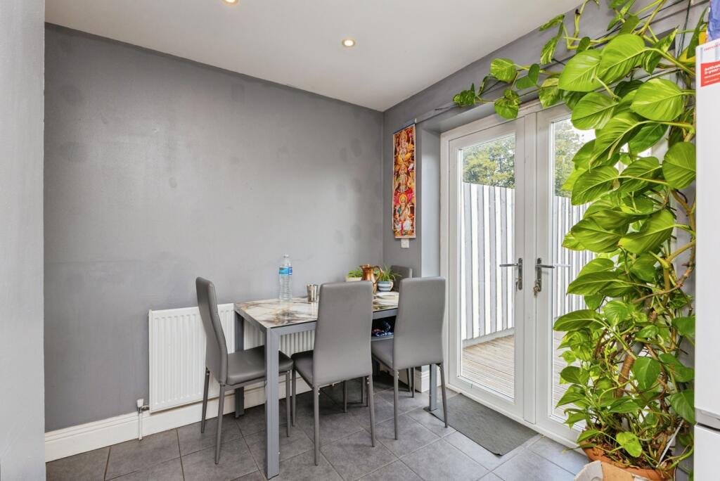 House in Torquay, Torbay - View 5