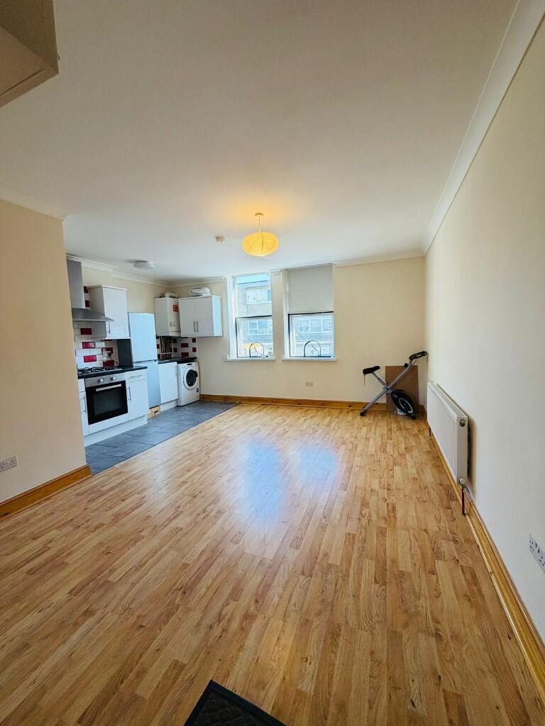 Main image of property: High Street, London, E17