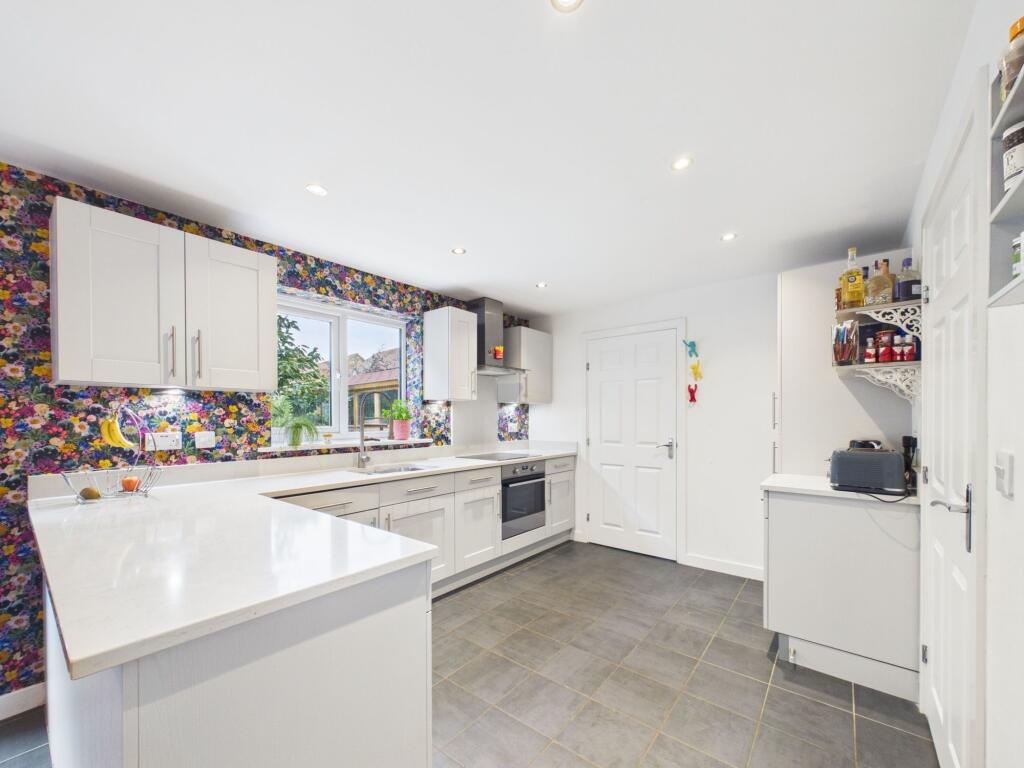 House in York - View 4