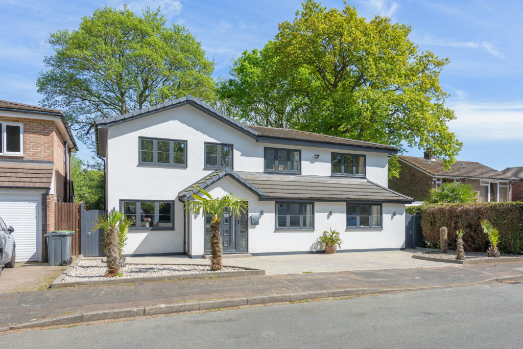 Main image of property: 10 Linforth Drive, Sutton Coldfield, B74 2EQ