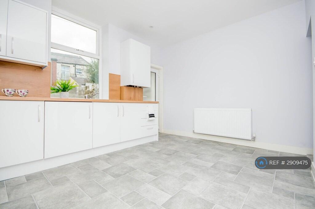 Tythebarn Street, Darwen, BB3 - View 6