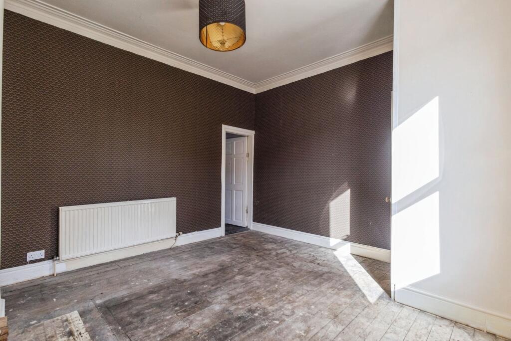 House in Tameside, Greater Manchester - View 5