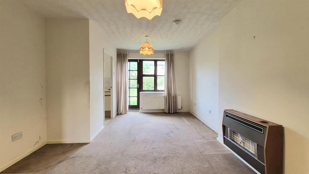 House in Milton Keynes - View 4