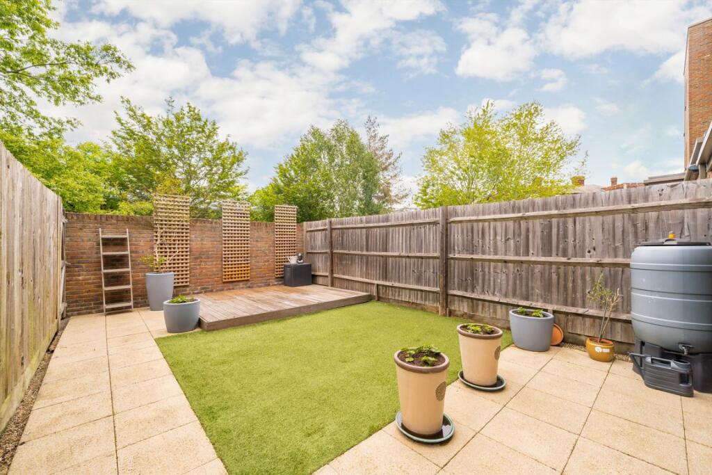 John Hunter Avenue, Tooting - View 3