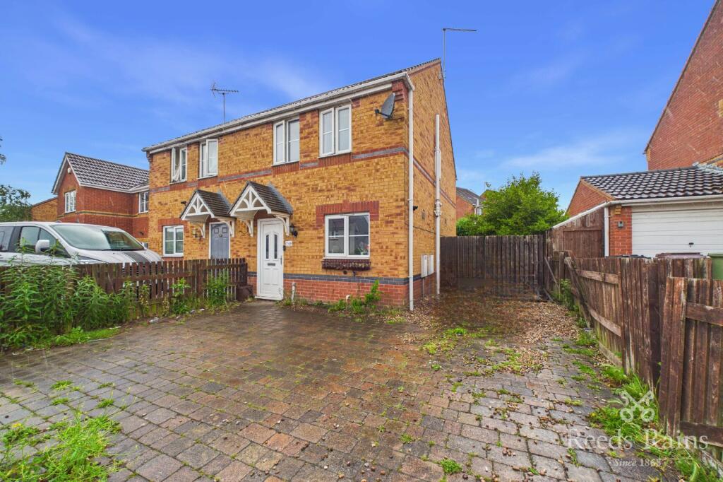 Main image of property: Alma Road, North Wingfield, Chesterfield, Derbyshire, S42