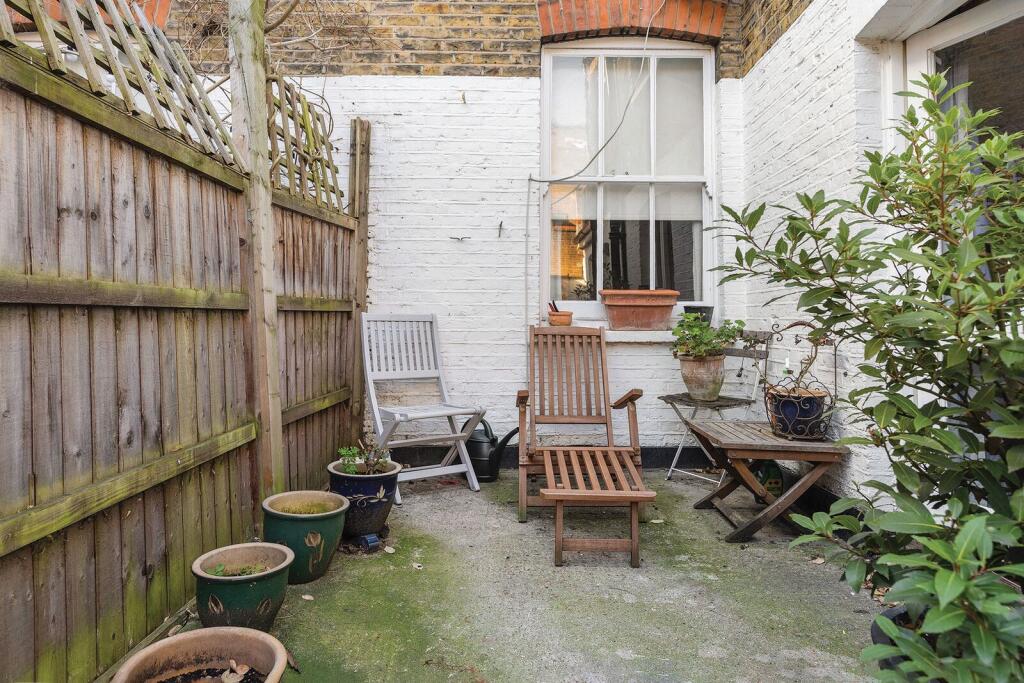 Property photo 8