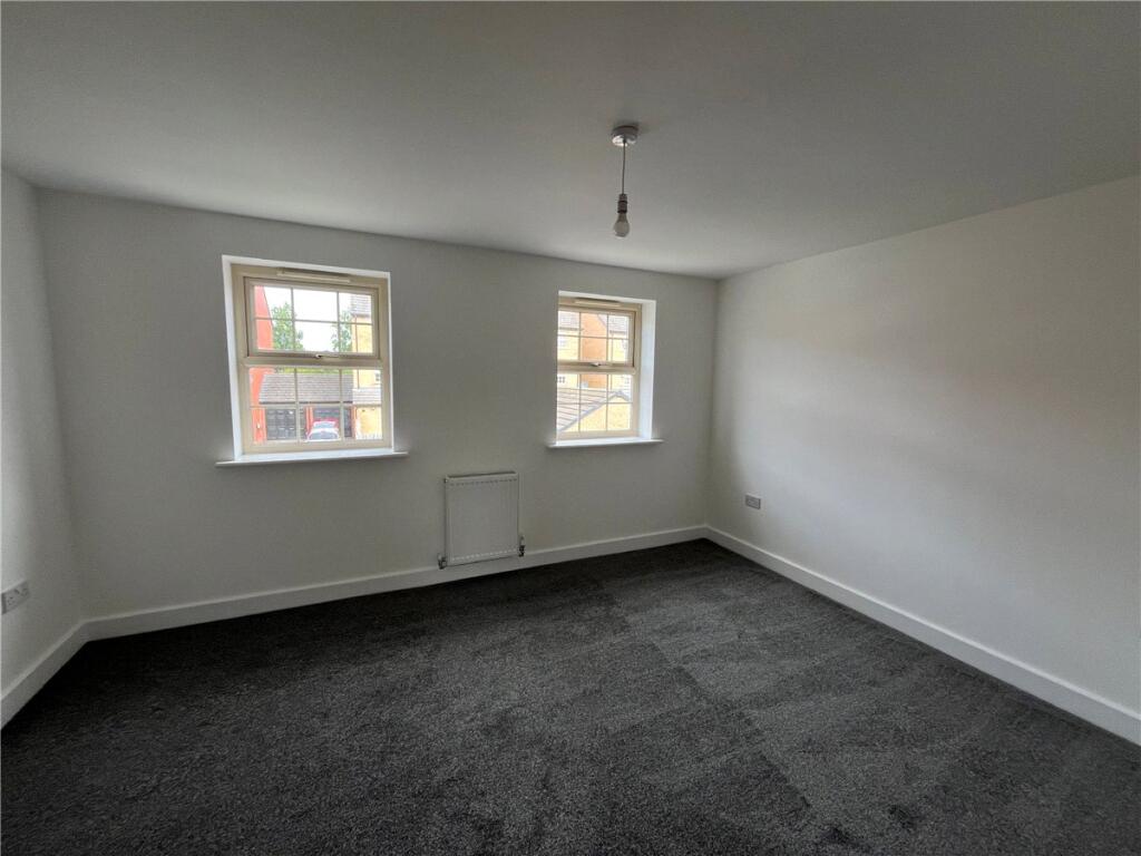House in Doncaster, South Yorkshire - View 4
