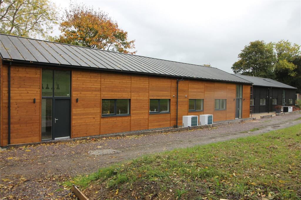 House in Taunton - View 4