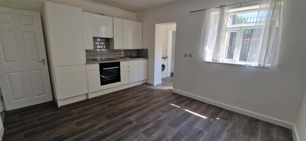 Bailiff Street, The Mounts - NN1 - View 2