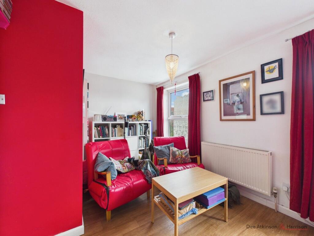 Laundry Lane, Driffield, YO25 6DD photo 3