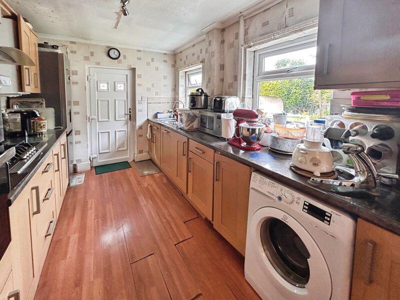 75, Willmore Road photo 4