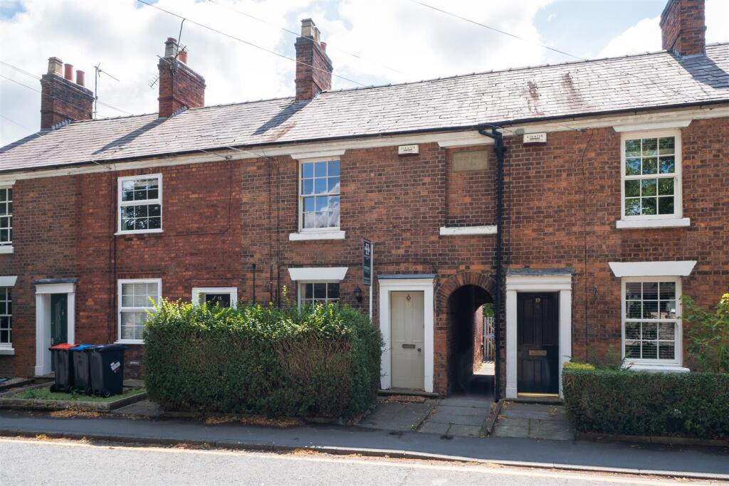 Main image of property: The Green, Hartford