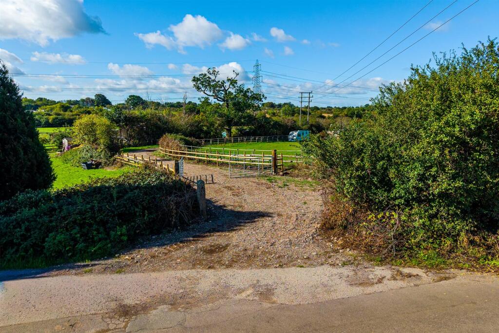 Equestrian Land | Nibley photo 5