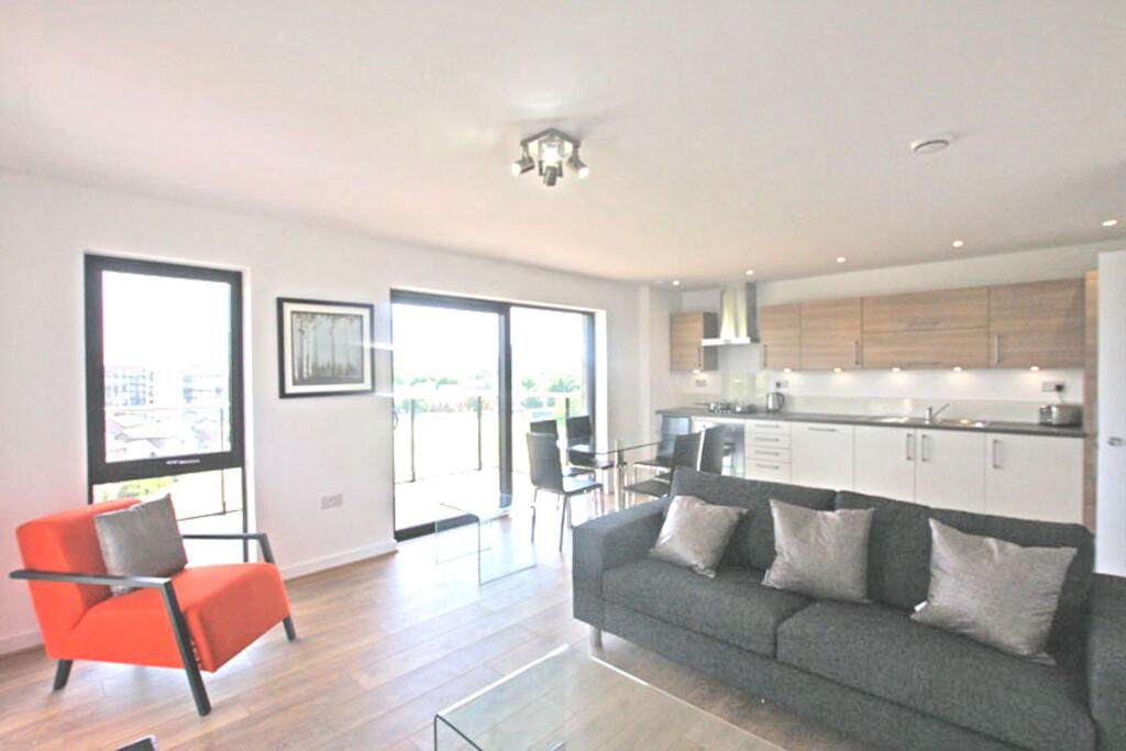 Main image of property: Cotall Street, Boathouse Apartments, E14