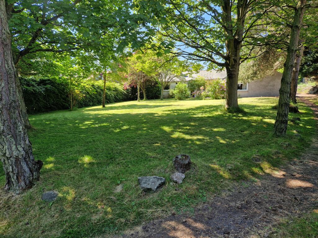 House in Dundee - View 2