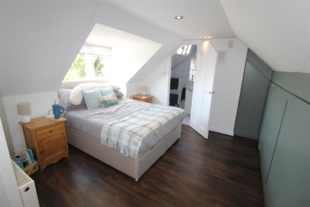 Brownlow Road, Horwich, Bolton - View 5