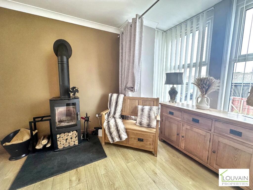 Southend Terrace, Pontlottyn, Bargoed photo 4