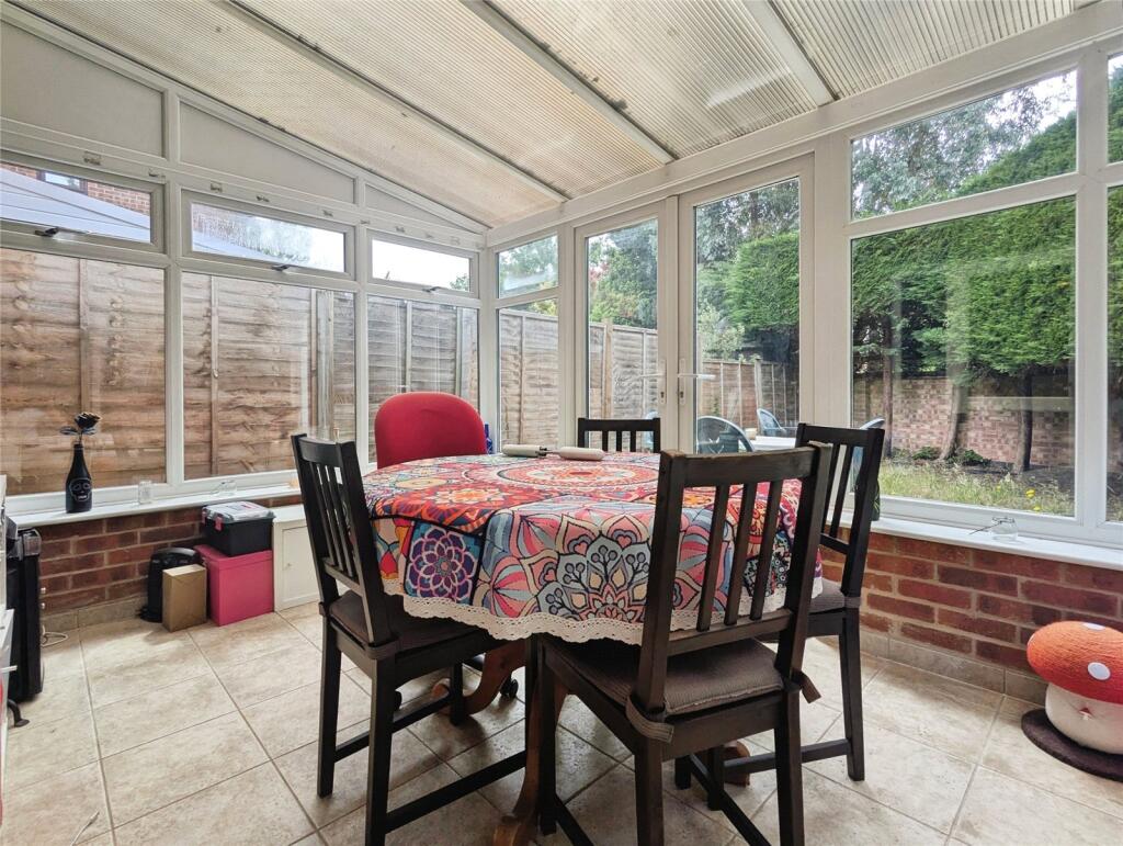 House in Reading, Battle - View 3