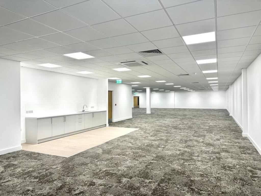 office 1.jpg