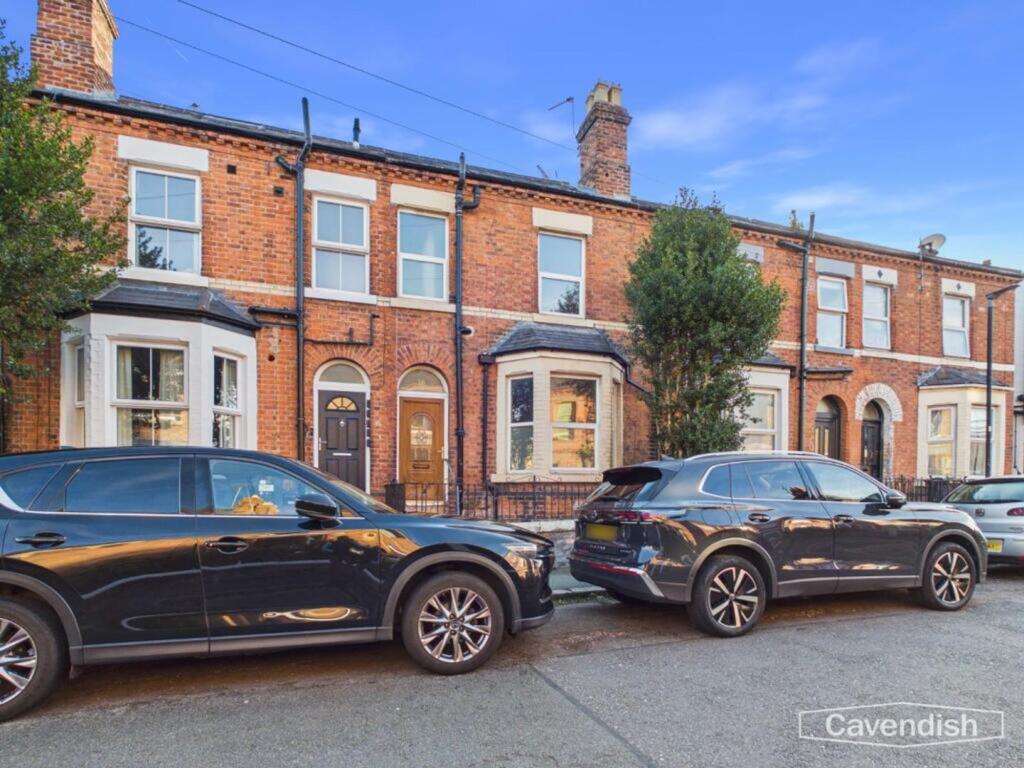 4-bed terraced on Lorne Street, Chester, CH1, £260,000