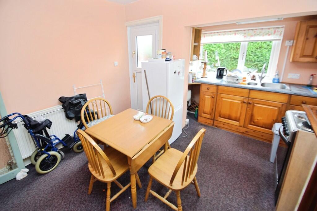 House in Bradford - View 5