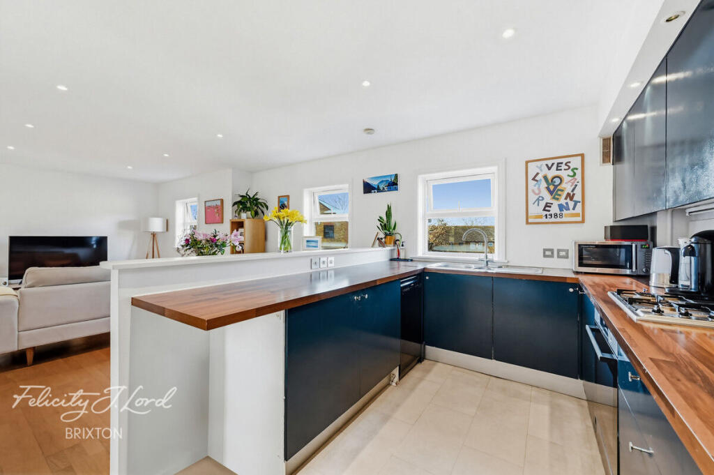 Main image of property: Salisbury Place, London