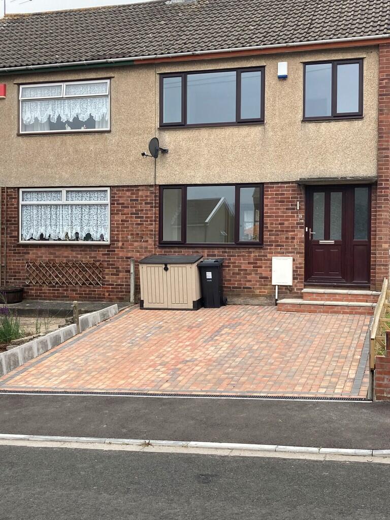 Main image of property: Peartree Lane, Kingswood