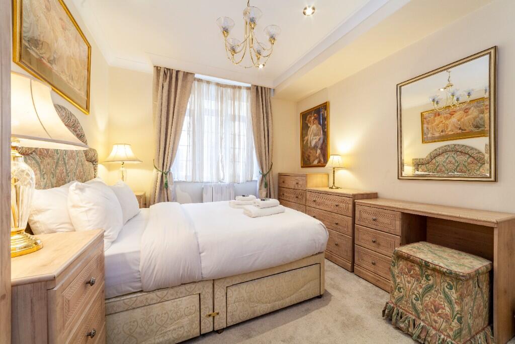 3 bedroom flat for rent