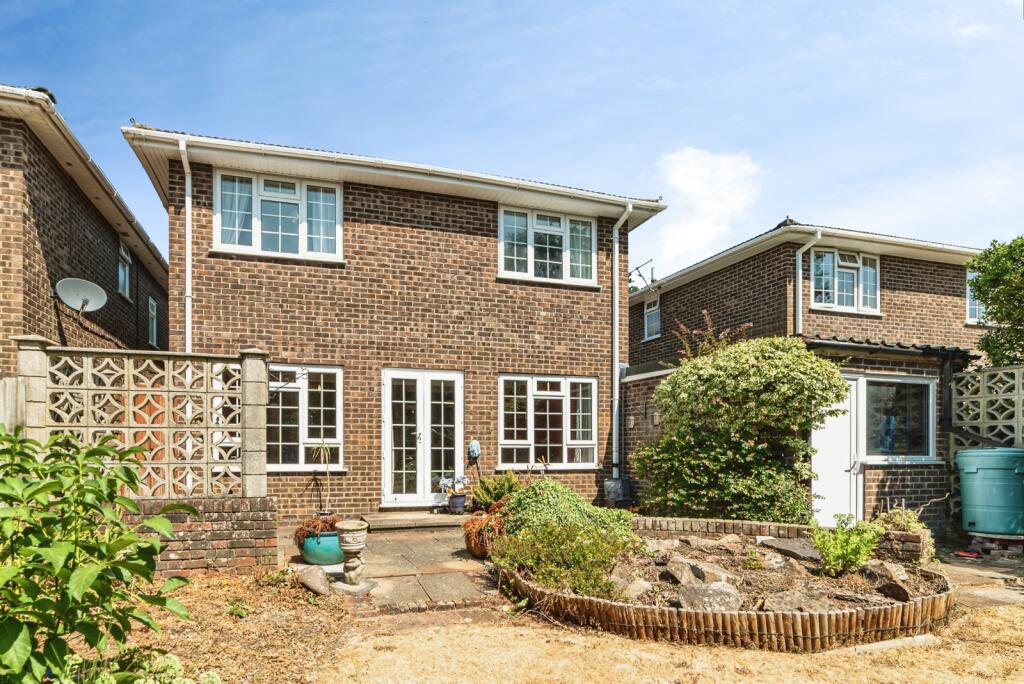 Main image of property: Meon Close, Tadley, Hampshire, RG26