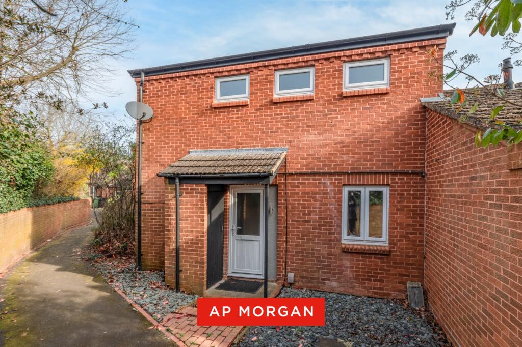 Main image of property: Paddock Lane, Oakenshaw, Redditch, B98