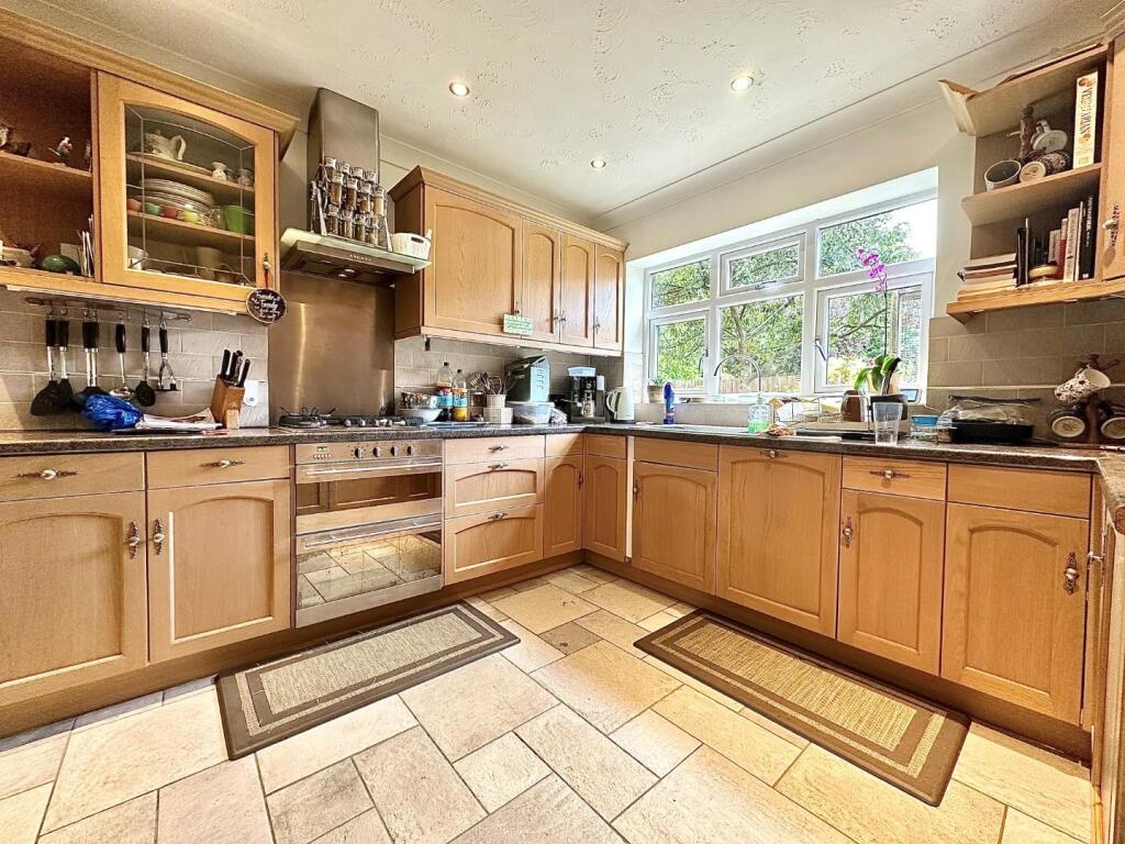 House in Northampton - View 5