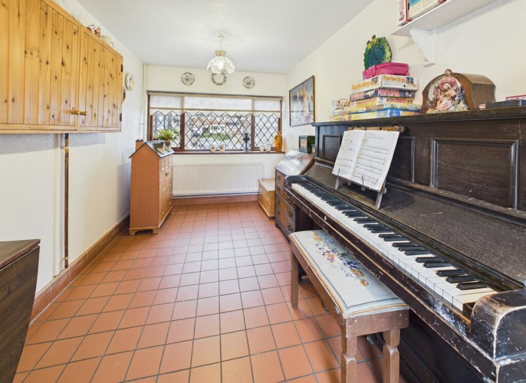 Additional image 11 of Highcliffe Road, Two Gates, Tamworth, B77