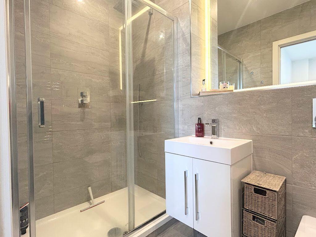 Apartment in Milton Keynes, Central Milton Keynes - View 5
