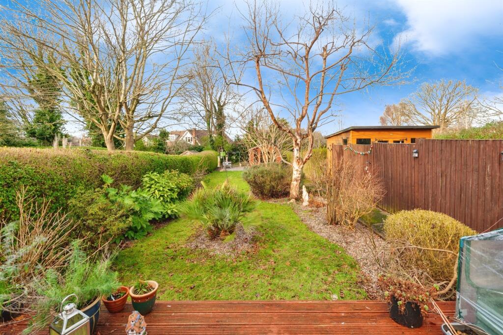 Townfield Lane, Frodsham photo 3