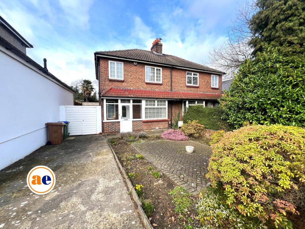 Main image of property: Northall Road, Bexleyheath  ***3D FLOORPLAN & VIDEO  AVAILABLE ***
