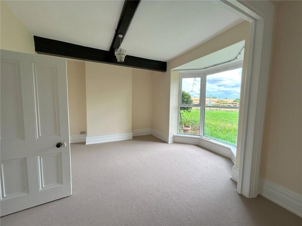 House in Leicester - View 5