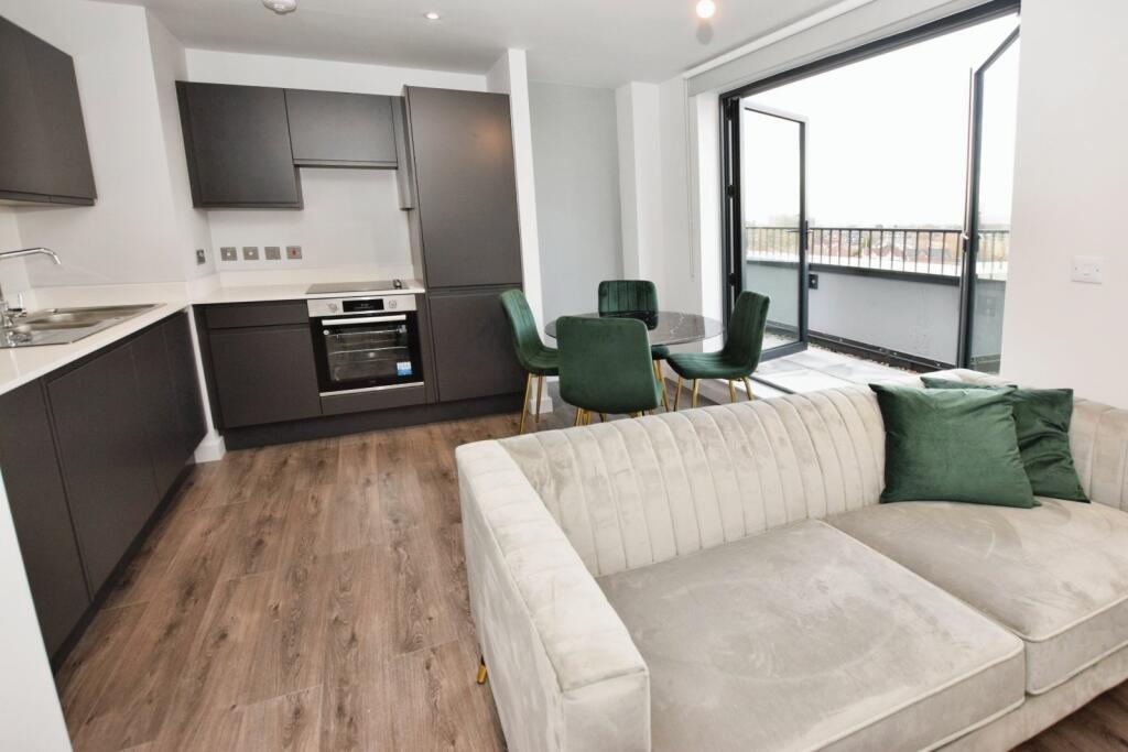 3 bedroom flat for rent