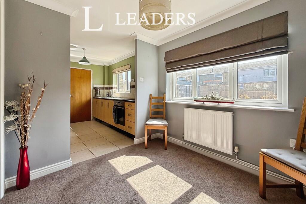House in Portsmouth - View 4