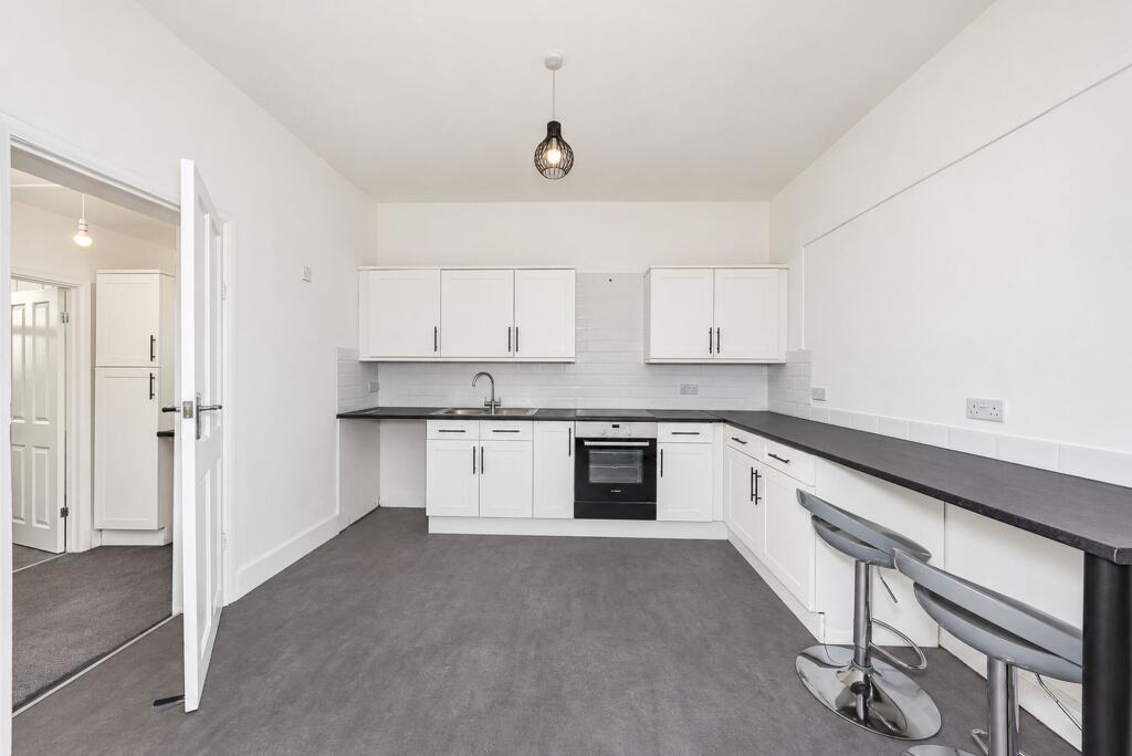 House in Southend-on-Sea, Essex - View 5