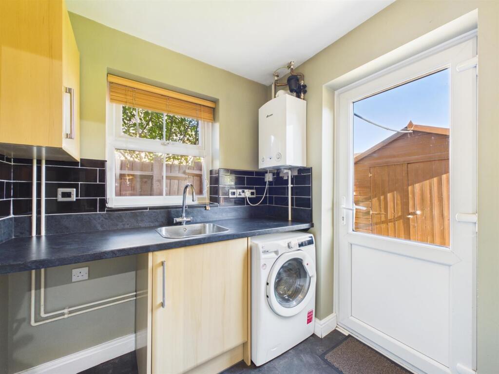 House in Chippenham, Wiltshire - More