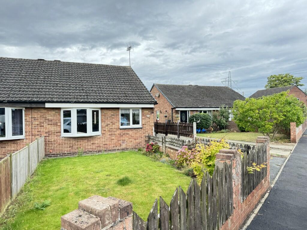 Main image of property: Pollards Fields, Knottingley, West Yorkshire, WF11