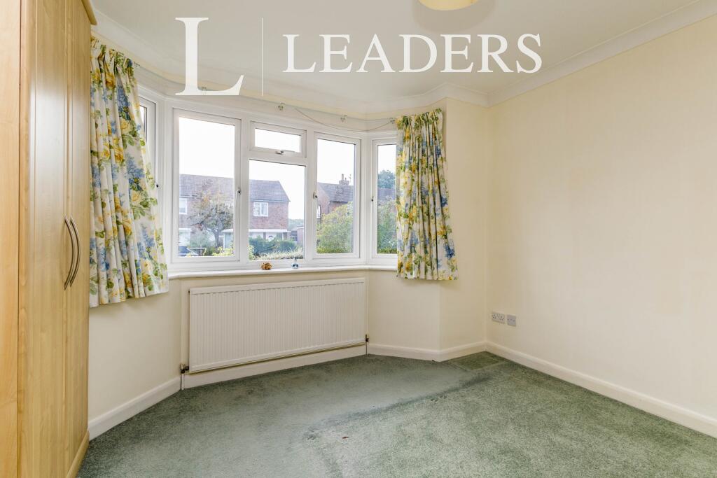 House in Guildford - View 4