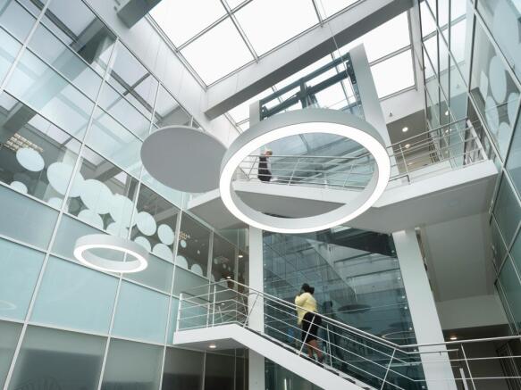 7 Lochside View  Atrium stairs.jpg