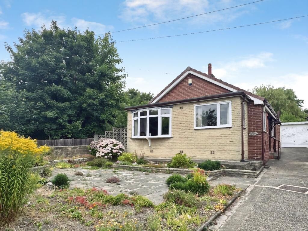 2-bed house on Halifax Road, Liversedge, WF15, £230,000