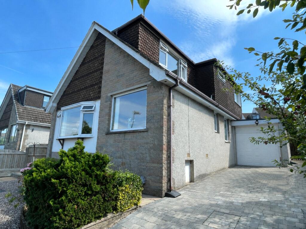 3-bed detached on Forgewood Drive, Halton, Lancaster, Lancashire, LA2, £375,000