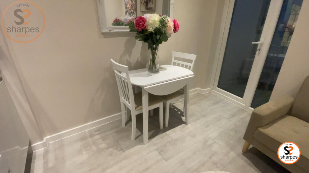 Apartment in London - View 3