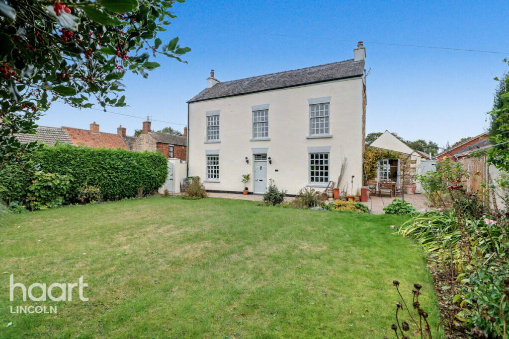 4-bed detached on High Street, Reepham, £525,000